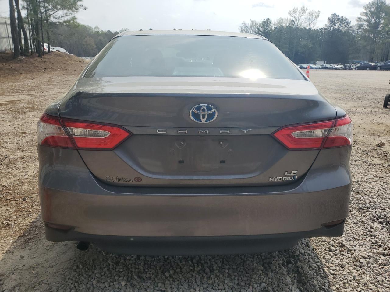 2018 TOYOTA CAMRY LE - Фото 6