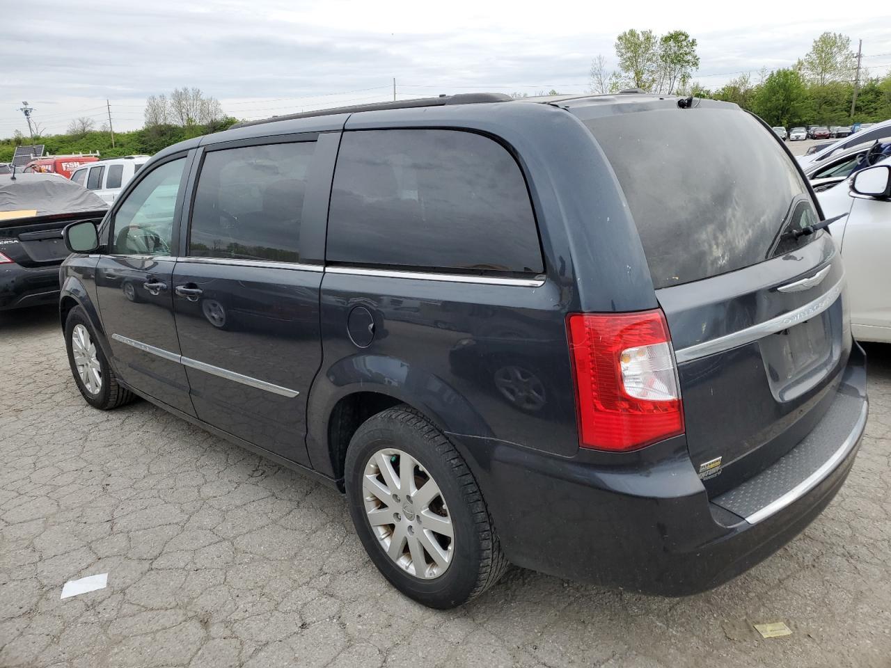 2014 CHRYSLER TOWN & COU - Image 2
