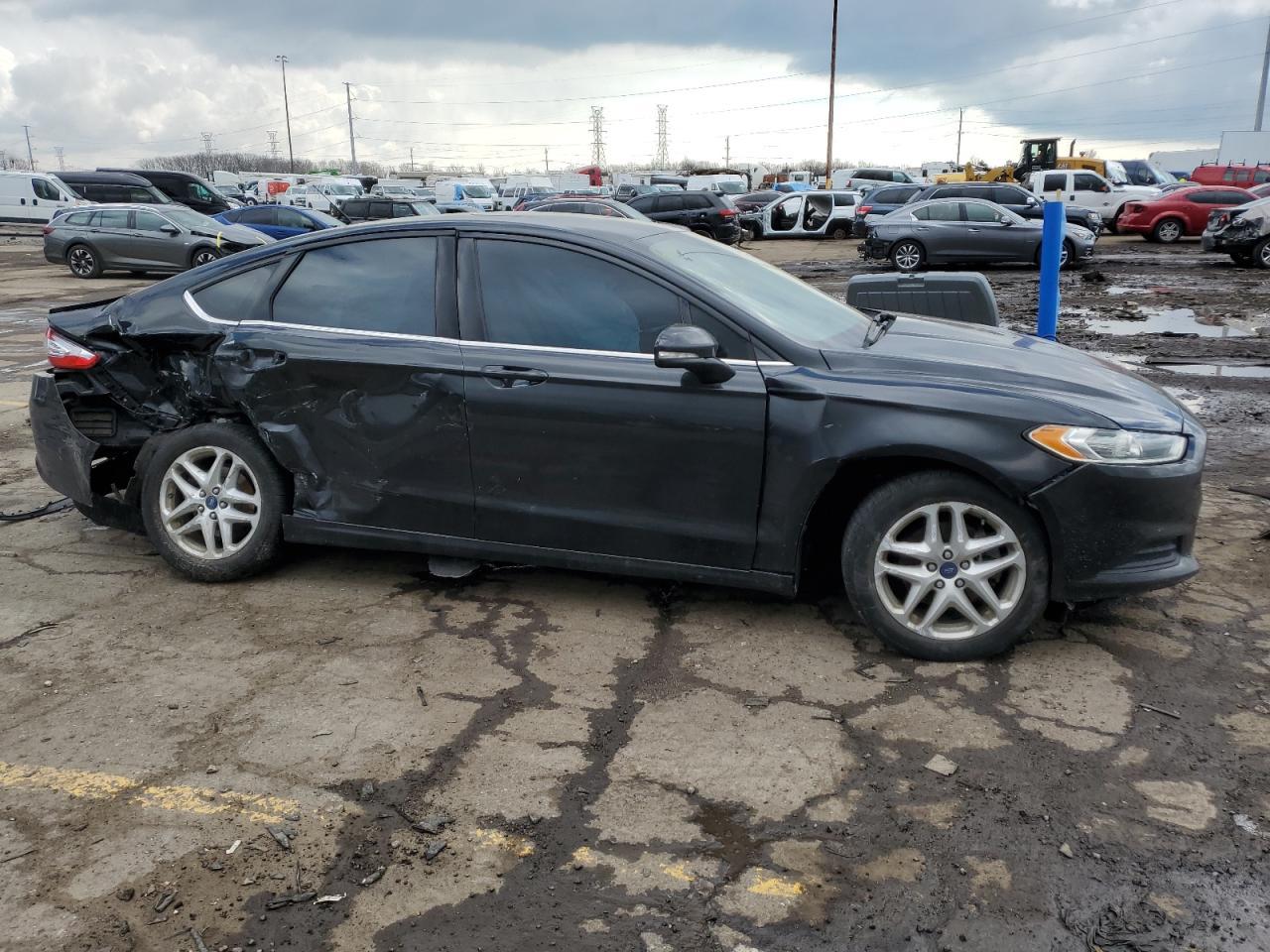 2014 FORD FUSION SE - Image 4