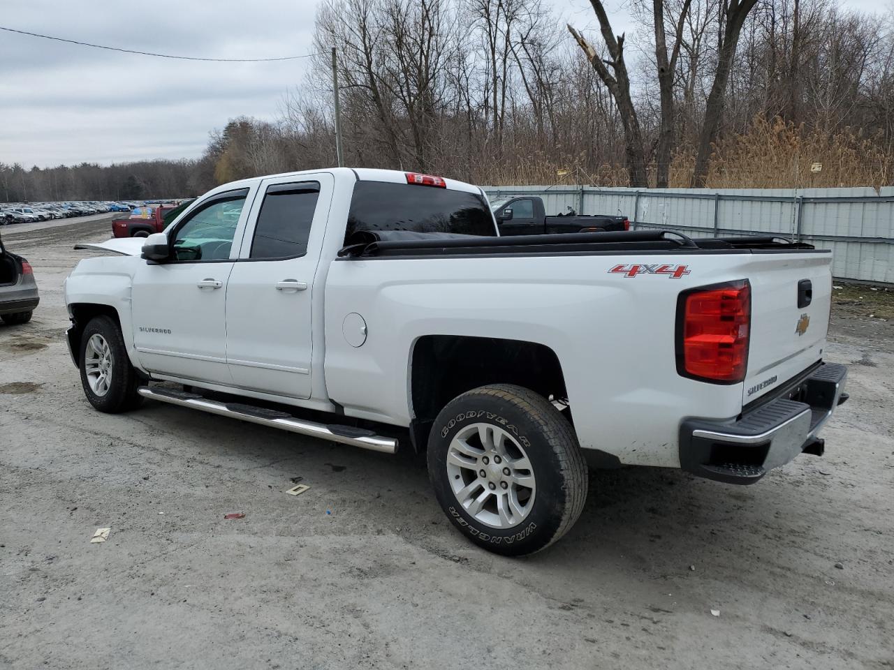 2016 CHEVROLET SILVERADO - Фото 2