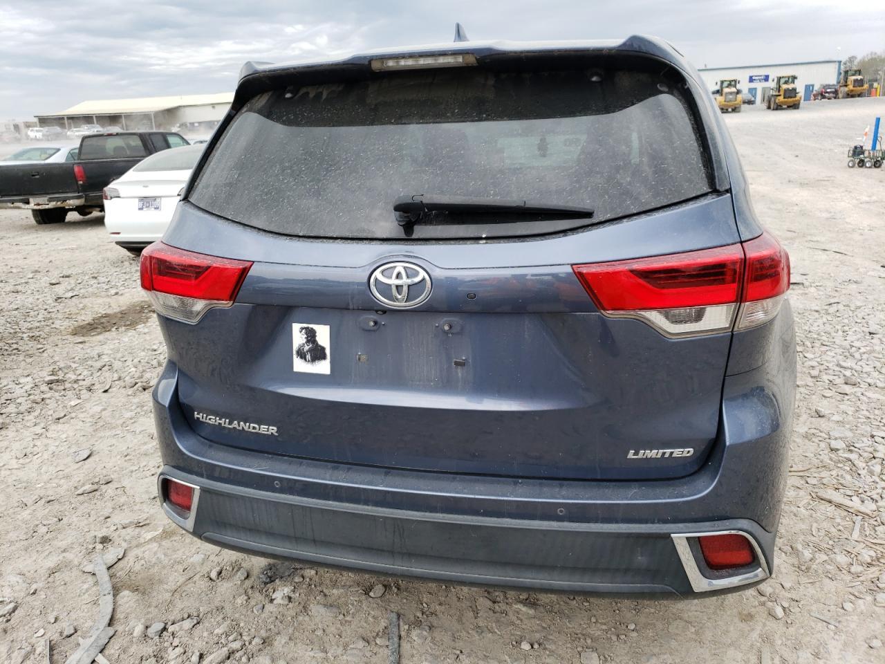 2018 TOYOTA HIGHLANDER - Фото 6