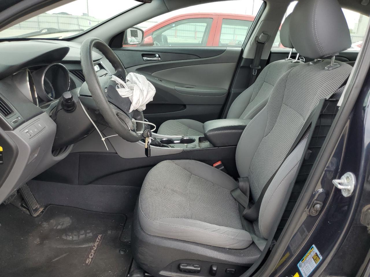 2013 HYUNDAI SONATA GLS - Фото 7