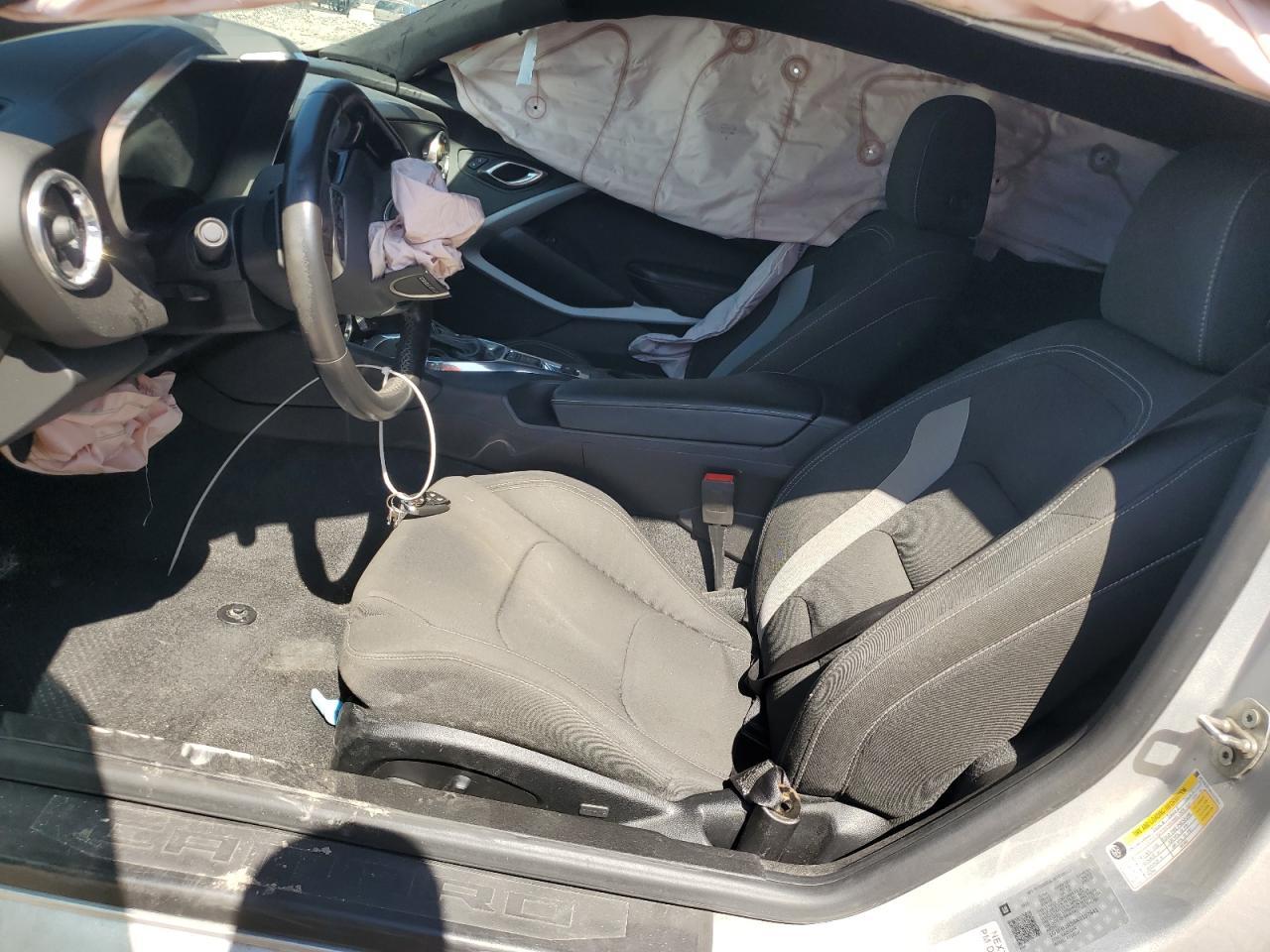 2019 CHEVROLET CAMARO LS - Фото 7