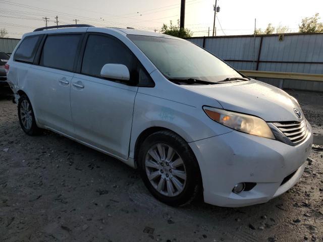 2012 Toyota Sienna Xle - Image 4