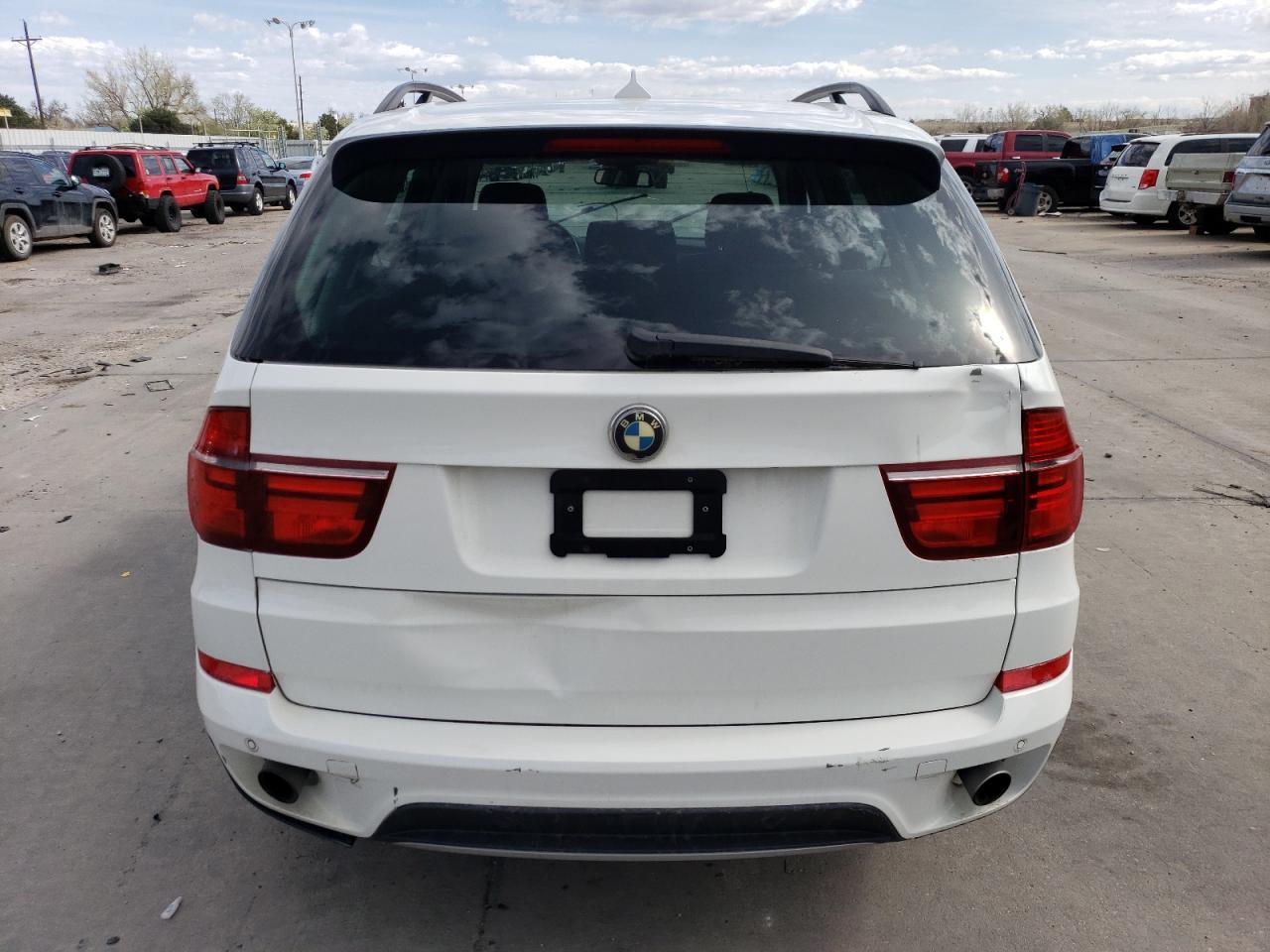 2012 BMW X5 XDRIVE3 - Image 6