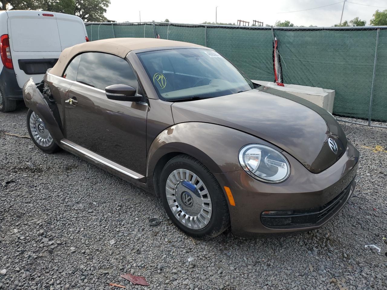 2014 VOLKSWAGEN BEETLE - Фото 4