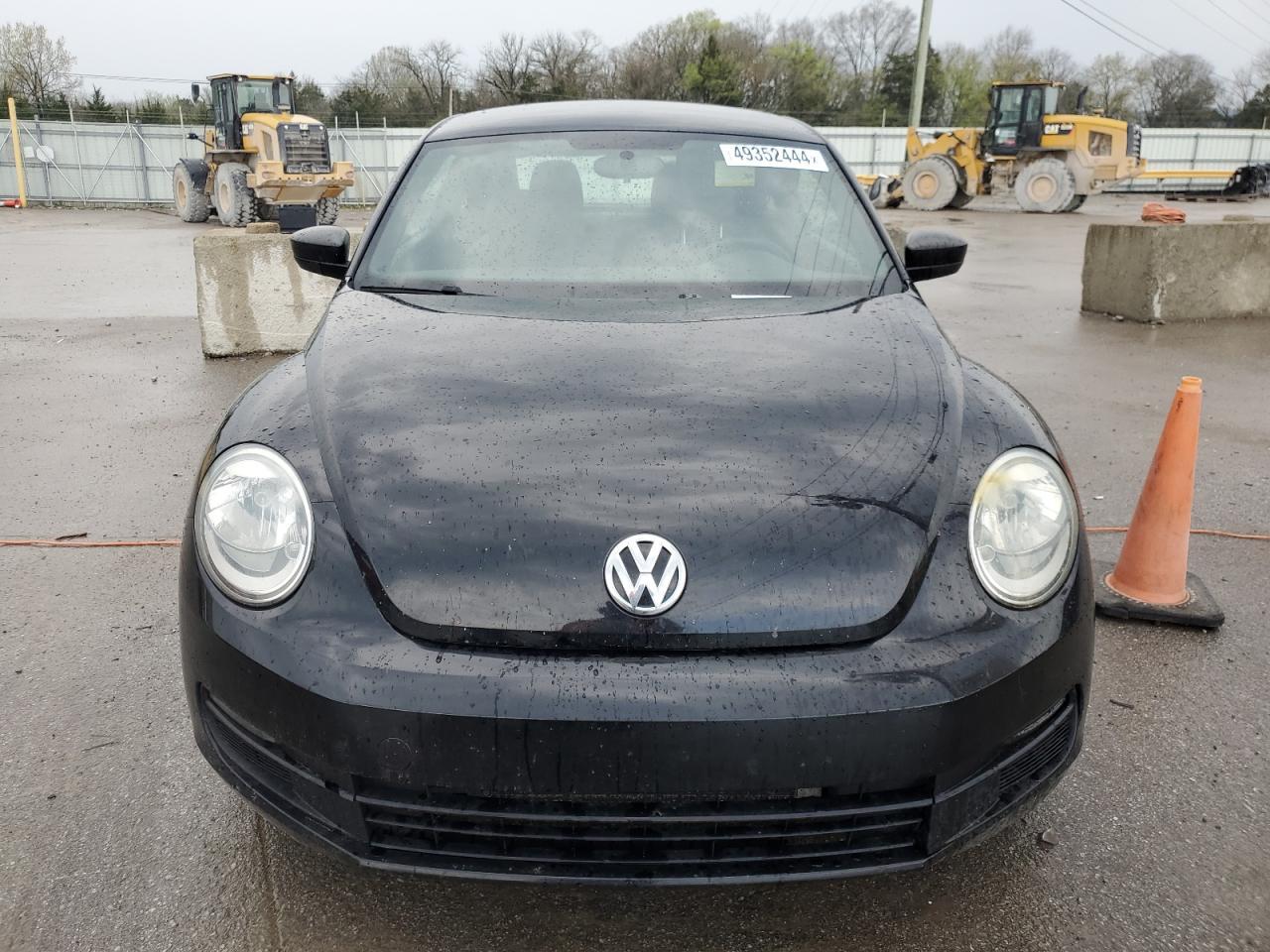 2012 VOLKSWAGEN BEETLE - Image 5