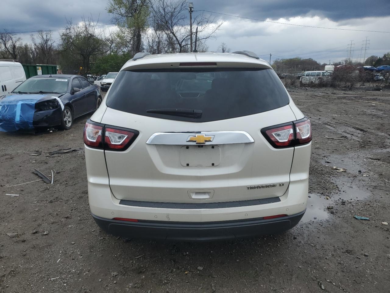 2014 CHEVROLET TRAVERSE L - Image 6