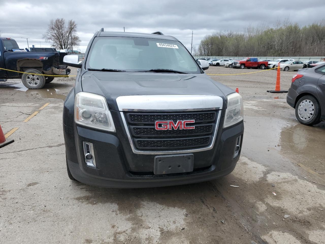 2013 GMC TERRAIN SL - Image 5