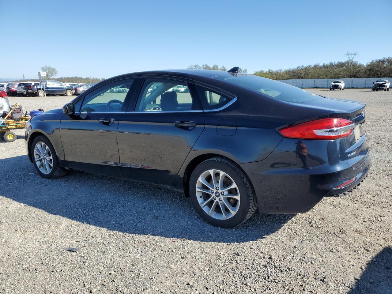 2020 FORD FUSION SE - Image 2