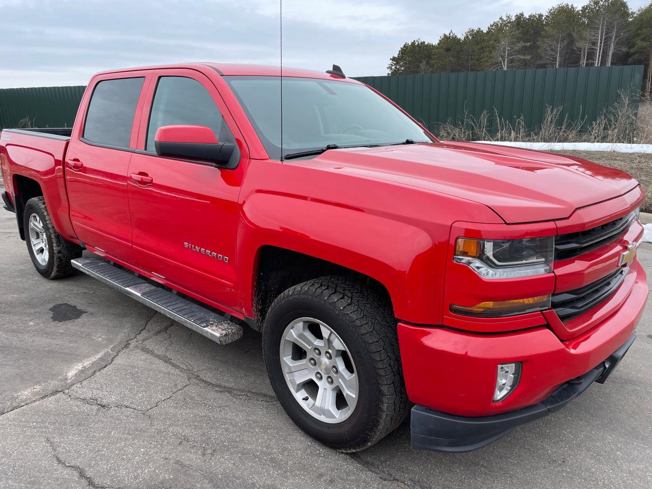 2017 CHEVROLET SILVERADO - Фото 4