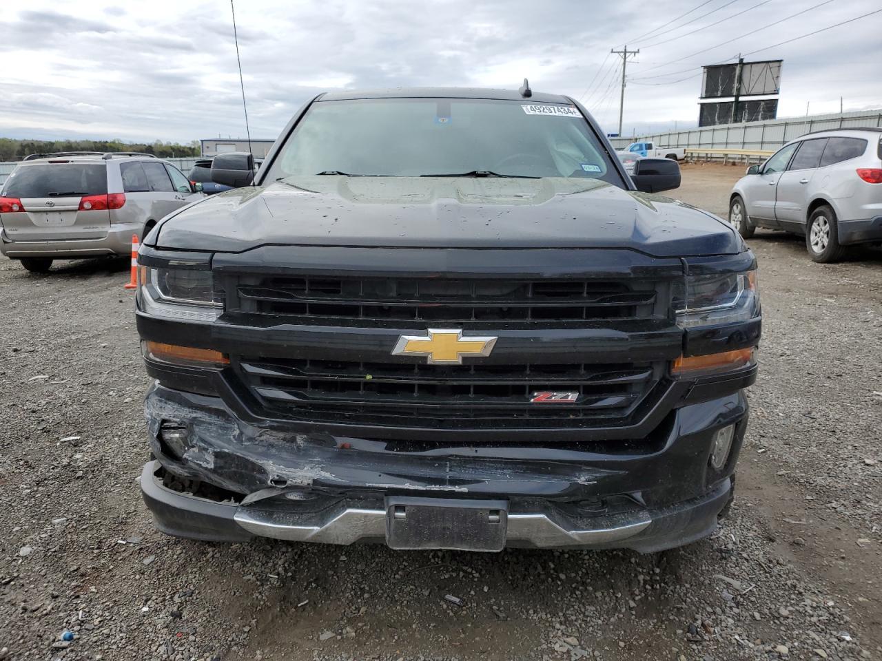 2018 CHEVROLET SILVERADO - Image 5