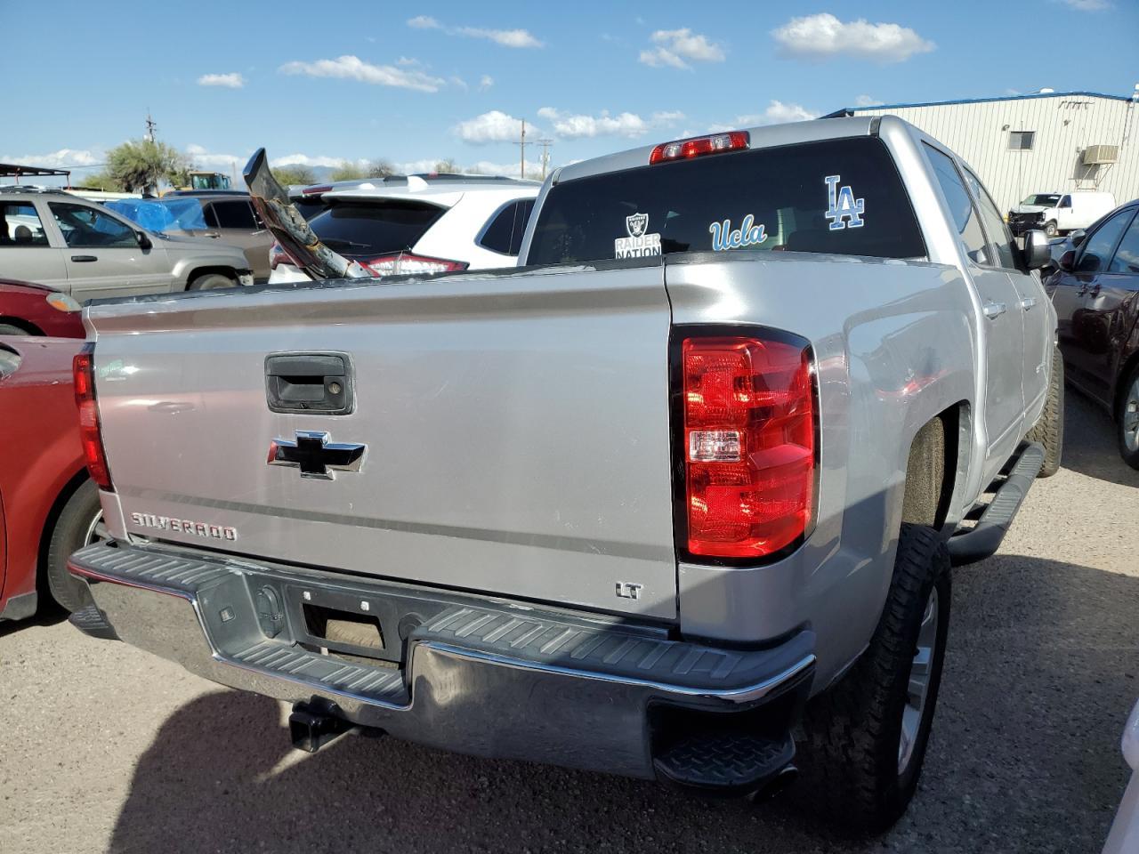 2018 CHEVROLET SILVERADO - Фото 3