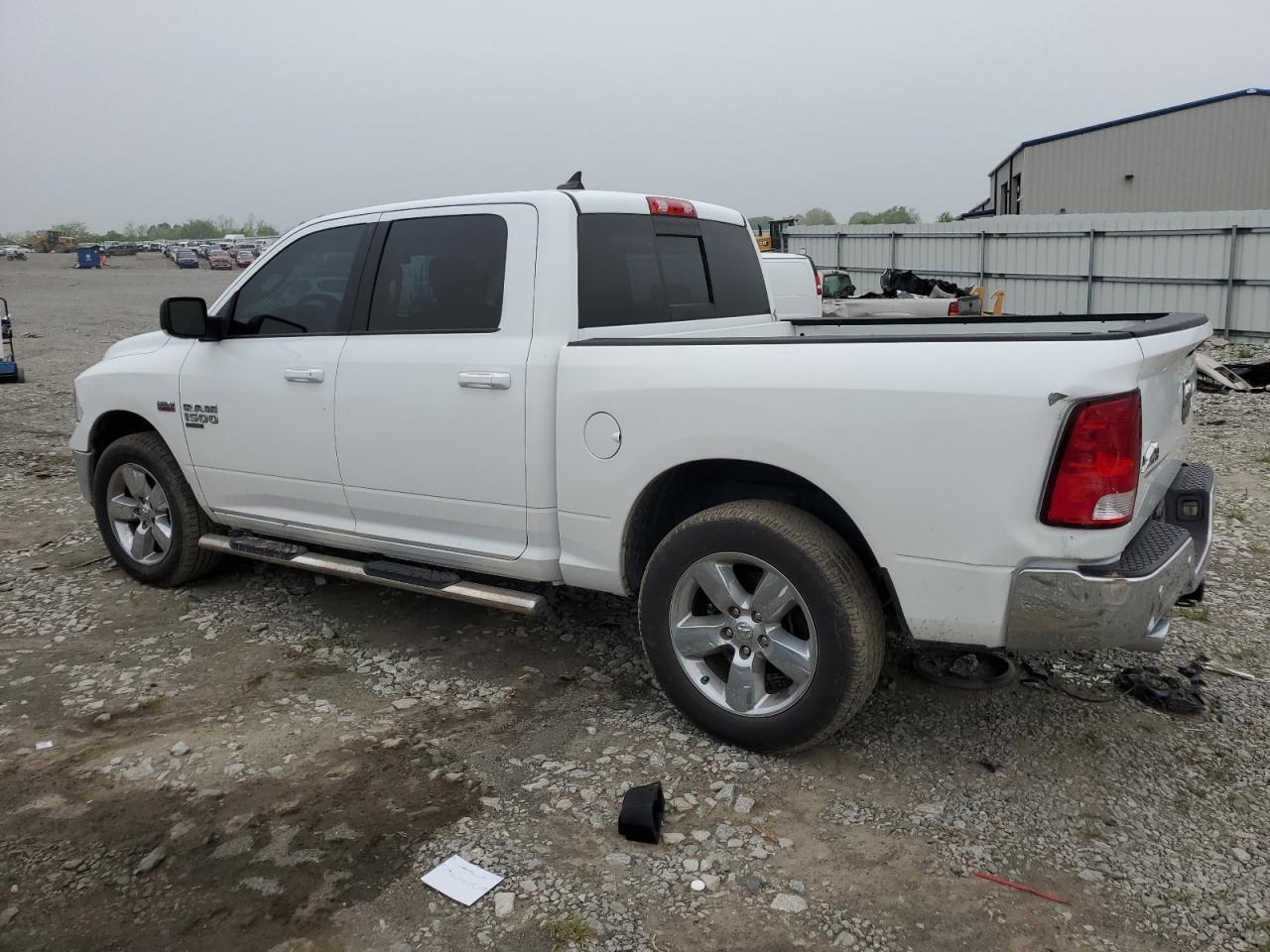 2019 RAM 1500 CLASS - Фото 2