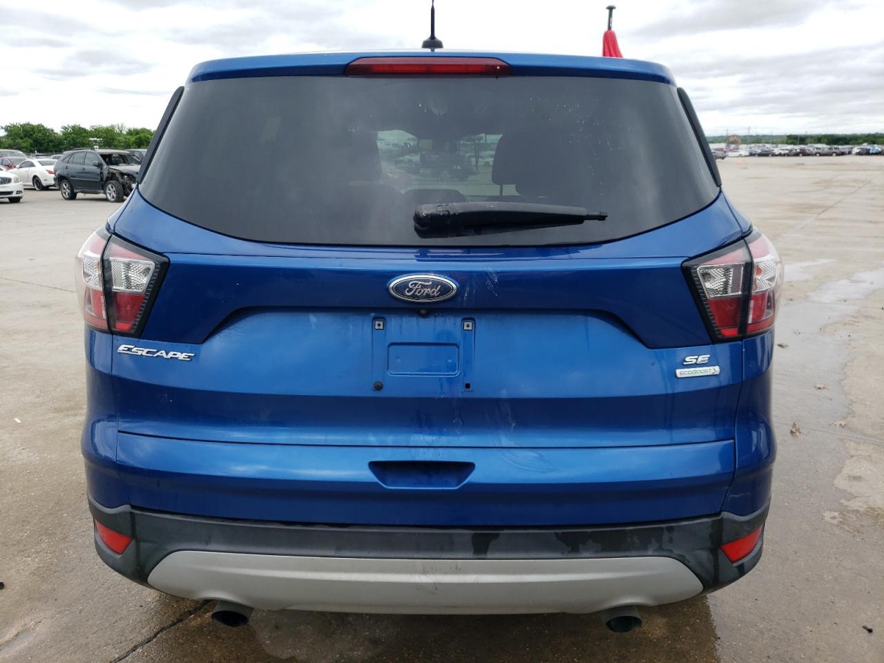 2017 FORD ESCAPE SE - Фото 6