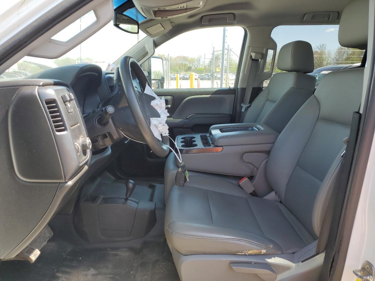 2018 CHEVROLET SILVERADO - Фото 7