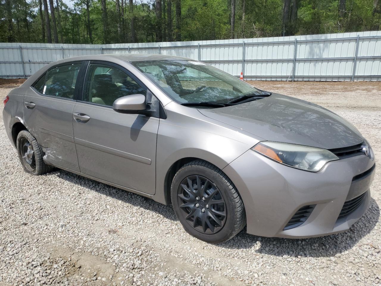 2015 TOYOTA COROLLA L - Image 4
