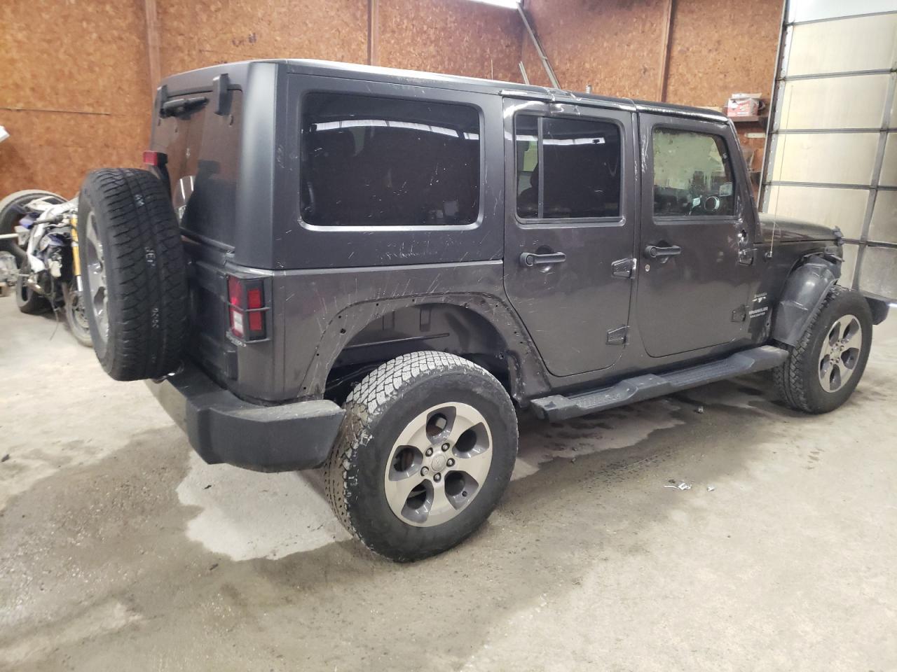 2017 JEEP WRANGLER U - Image 3