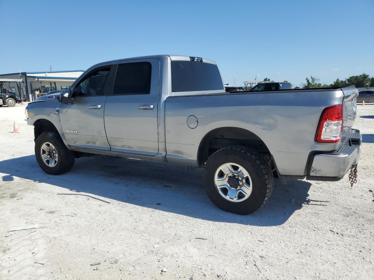 2022 RAM 2500 BIG H - Фото 2