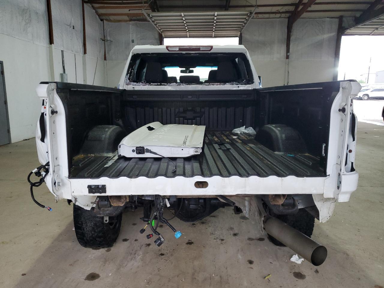 2021 CHEVROLET SILVERADO - Фото 6