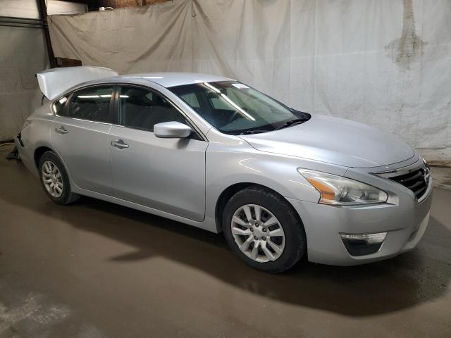 2015 Nissan Altima 2.5 - Image 4