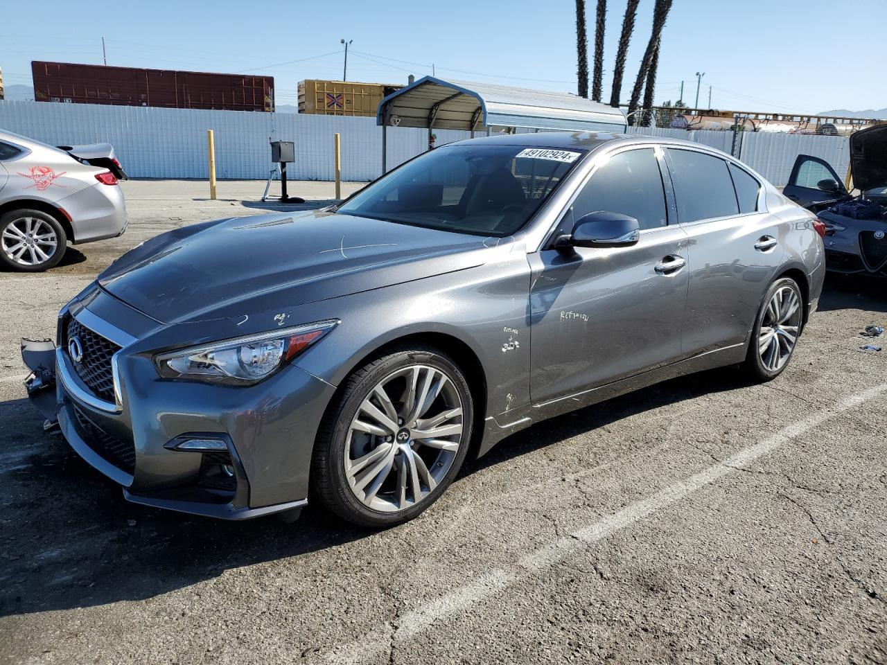 2018 INFINITI Q50 LUXE