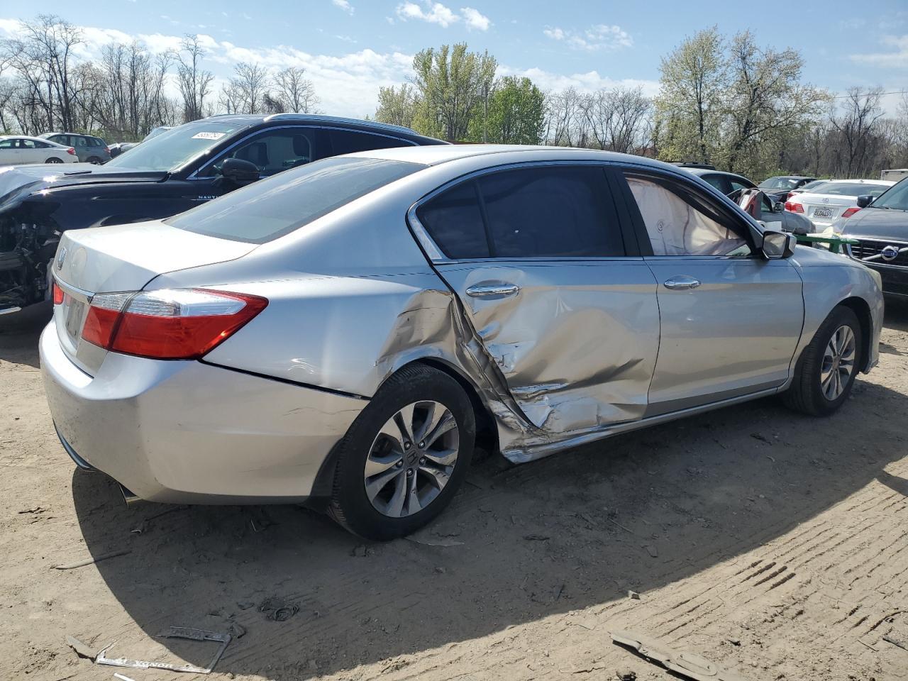 2014 HONDA ACCORD LX - Фото 3
