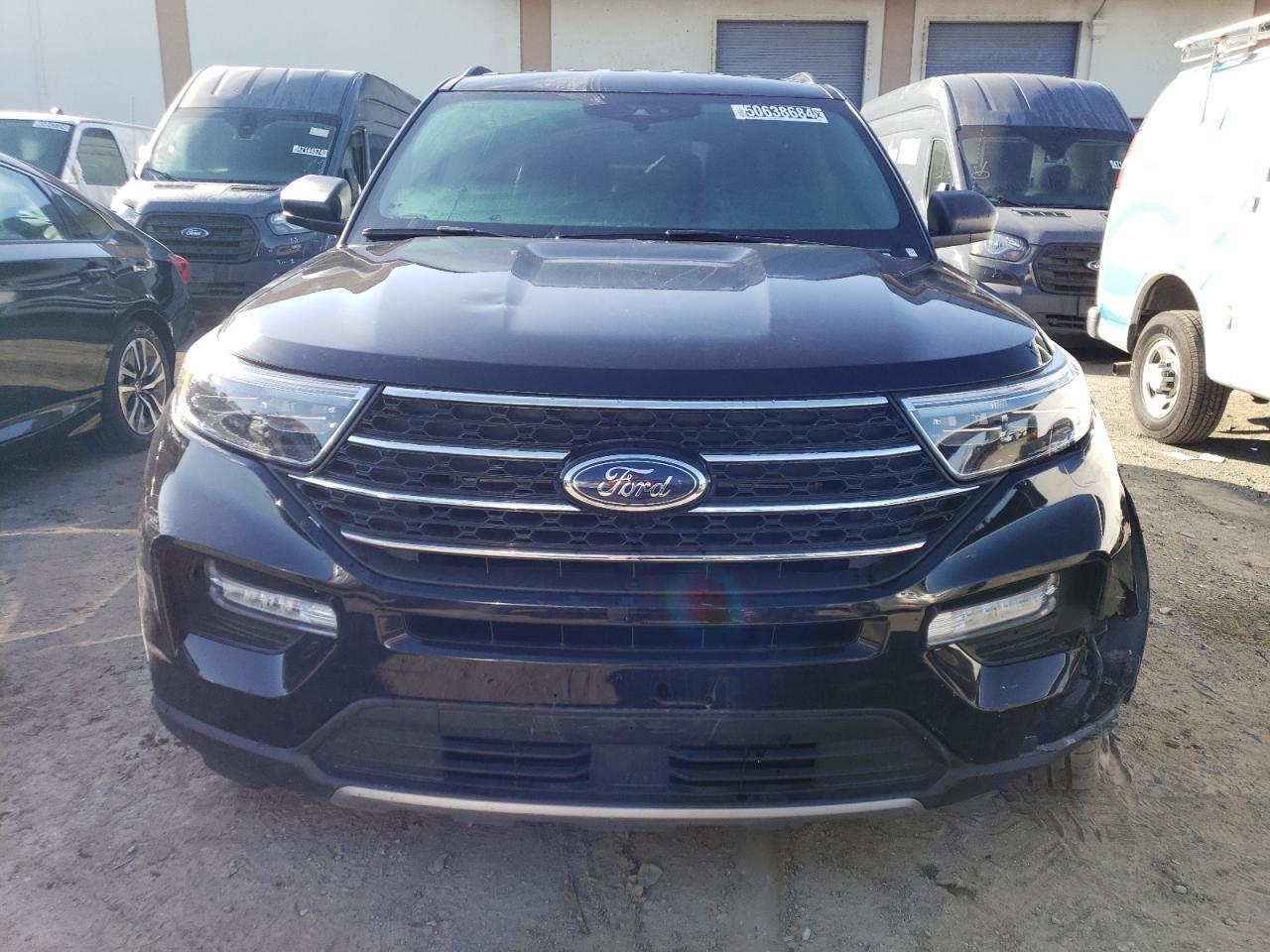 2023 FORD EXPLORER X - Фото 5