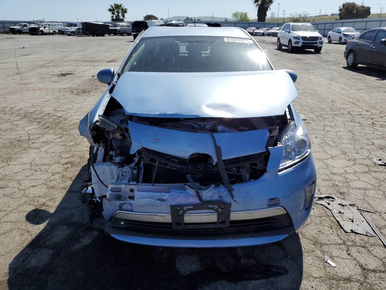 2014 TOYOTA PRIUS PLUG - Image 5