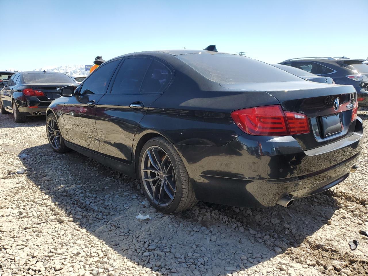 2011 BMW 535 XI - Фото 2