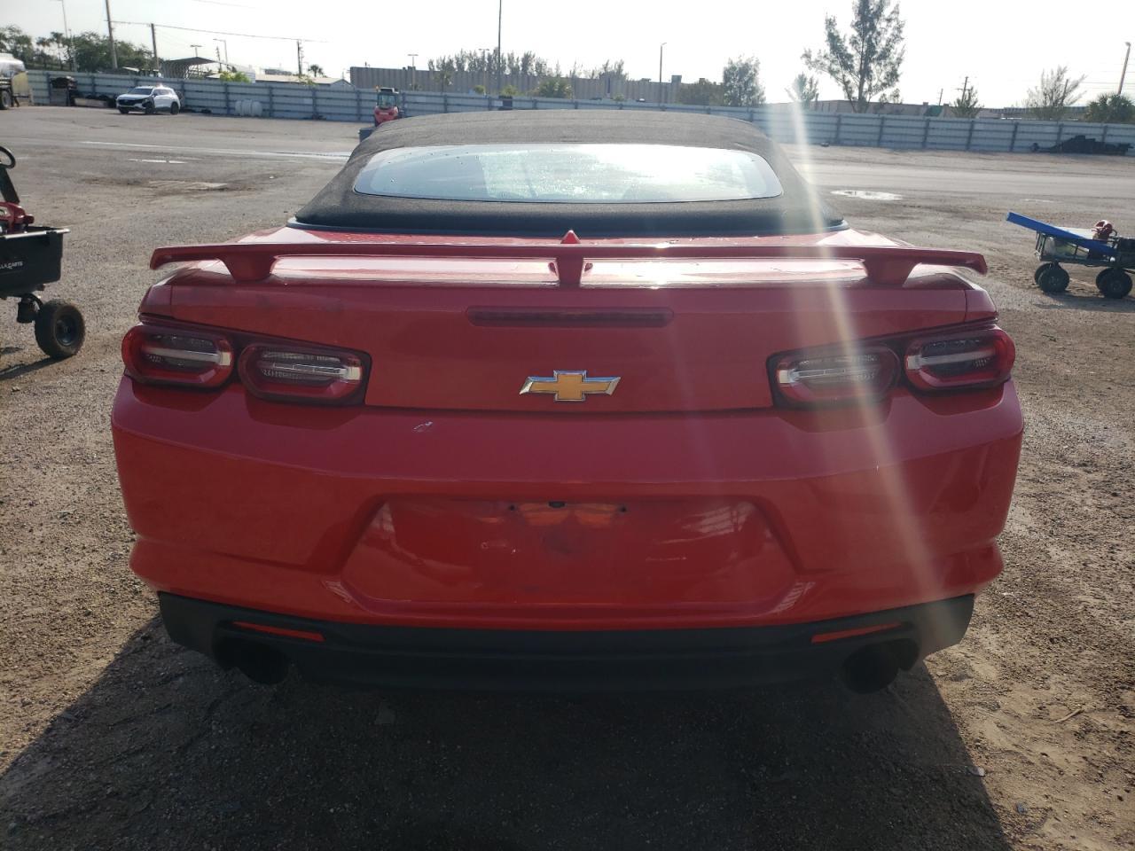 2019 CHEVROLET CAMARO LS - Image 6