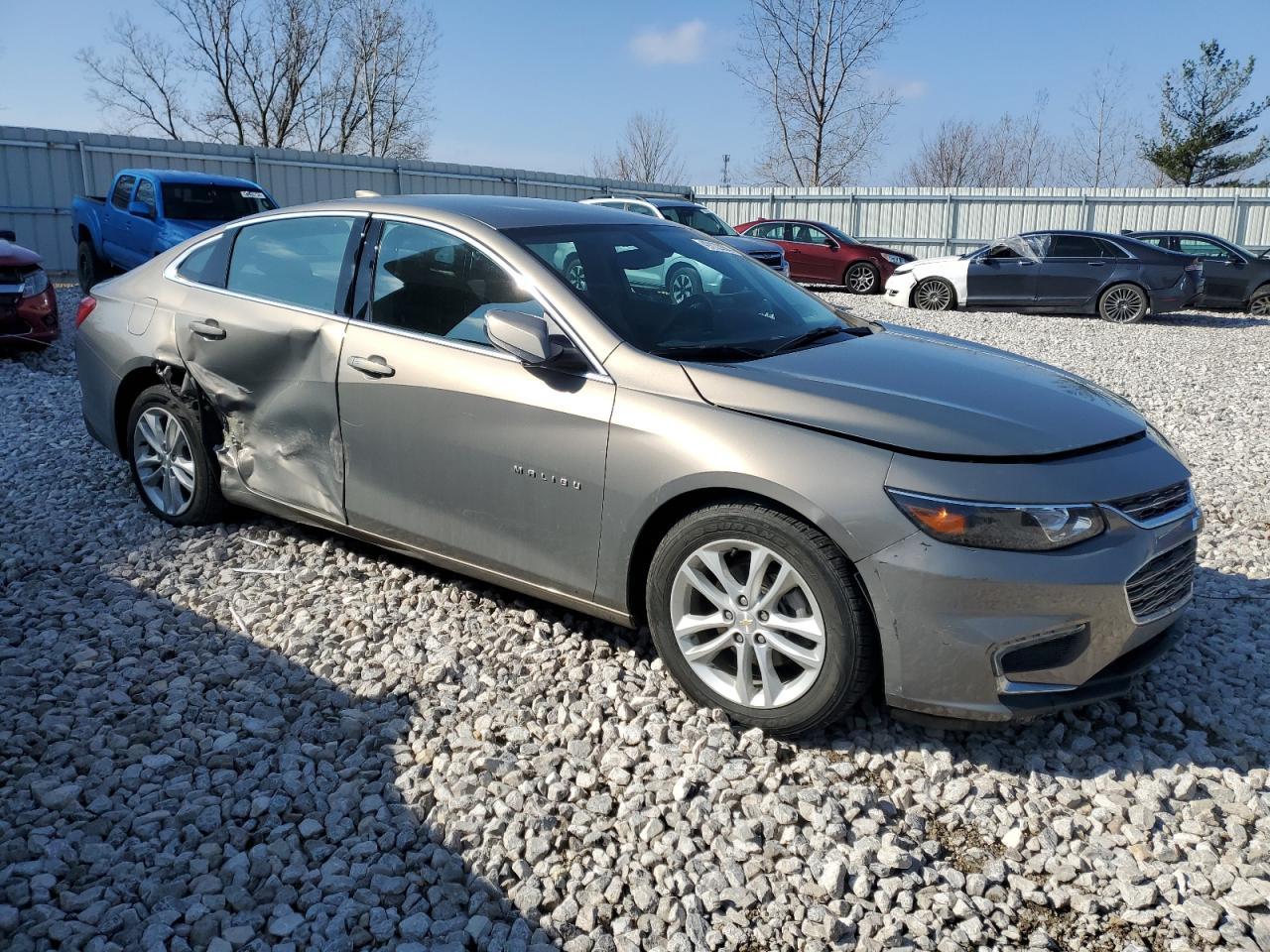 2017 CHEVROLET MALIBU LT - Фото 4