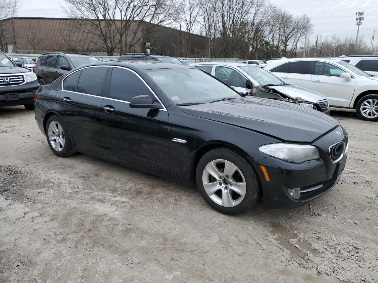 2013 BMW 528 XI - Image 4