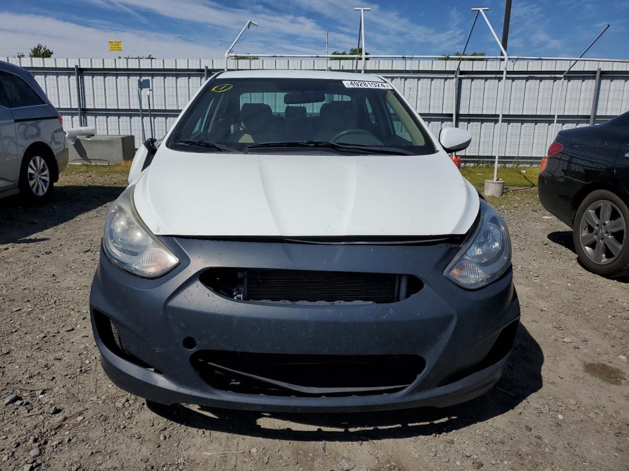 2014 HYUNDAI ACCENT GLS - Image 5