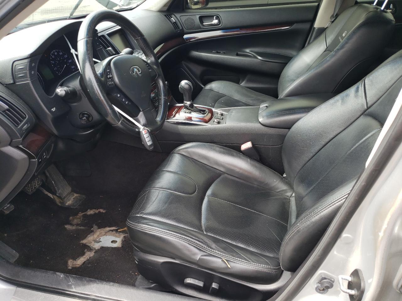 2012 INFINITI G37 - Image 7