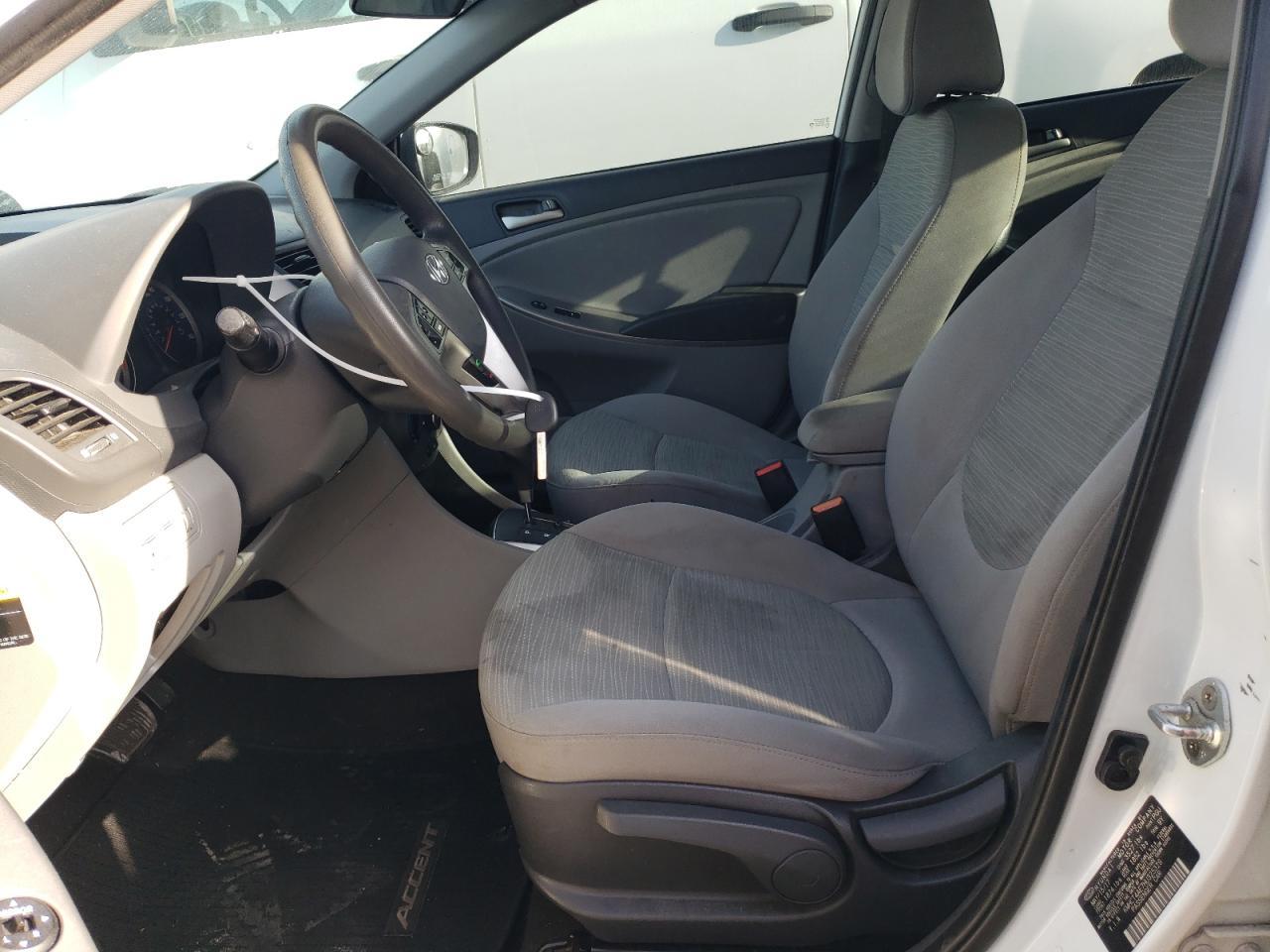 2017 HYUNDAI ACCENT SE - Image 7