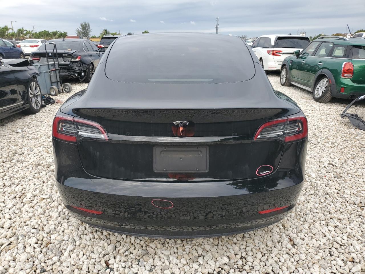 2022 TESLA MODEL 3 - Фото 6