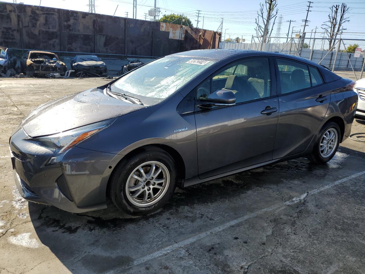 2018 TOYOTA PRIUS