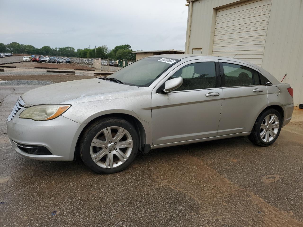 2012 CHRYSLER 200 LX