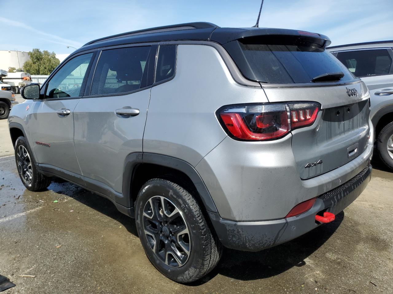 2021 JEEP COMPASS TR - Фото 2