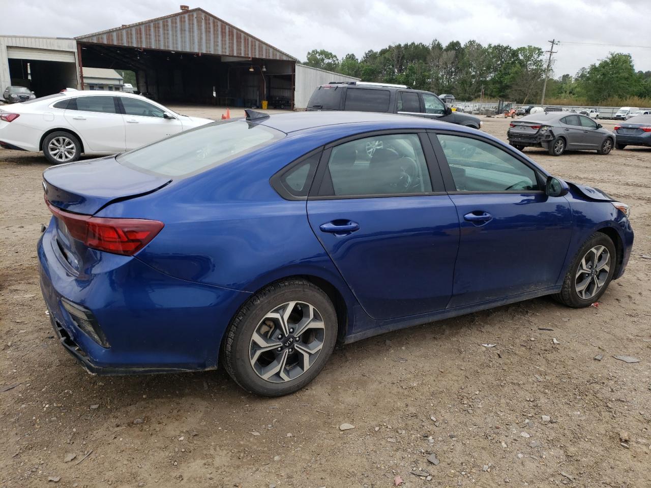 2021 KIA FORTE FE - Фото 3