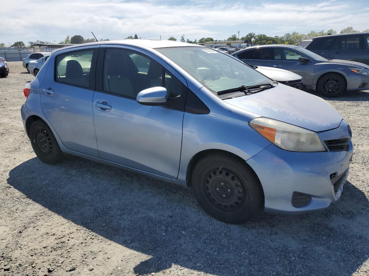 2013 TOYOTA YARIS - Image 4