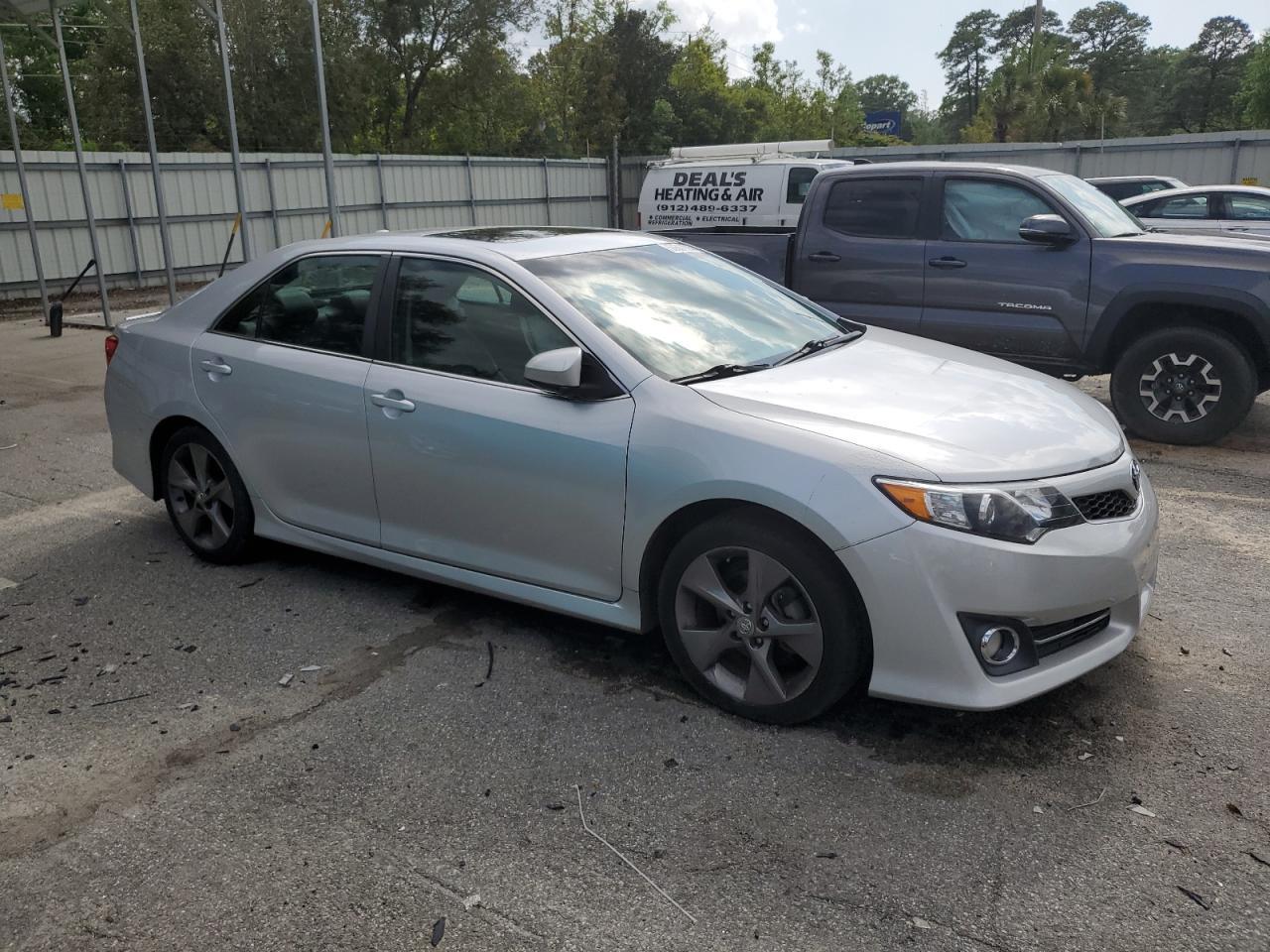 2012 TOYOTA CAMRY SE - Фото 4