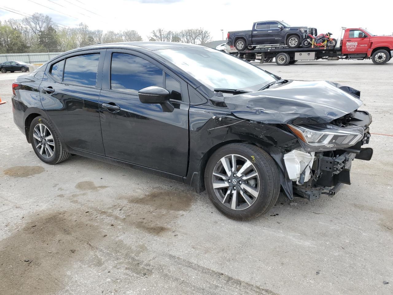 2021 NISSAN VERSA SV - Image 4
