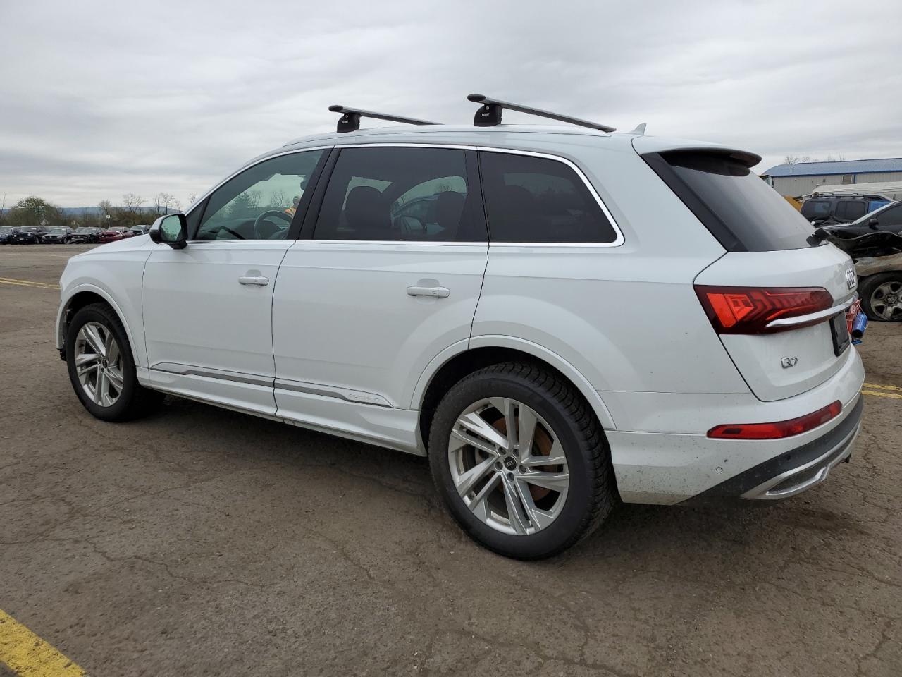 2021 AUDI Q7 PREMIUM - Image 2