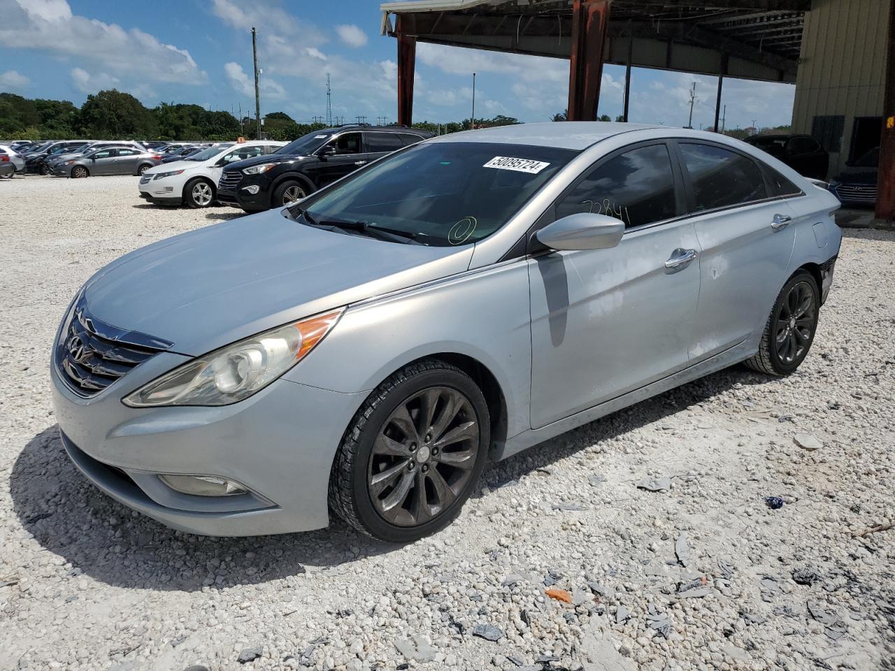 2011 HYUNDAI SONATA SE