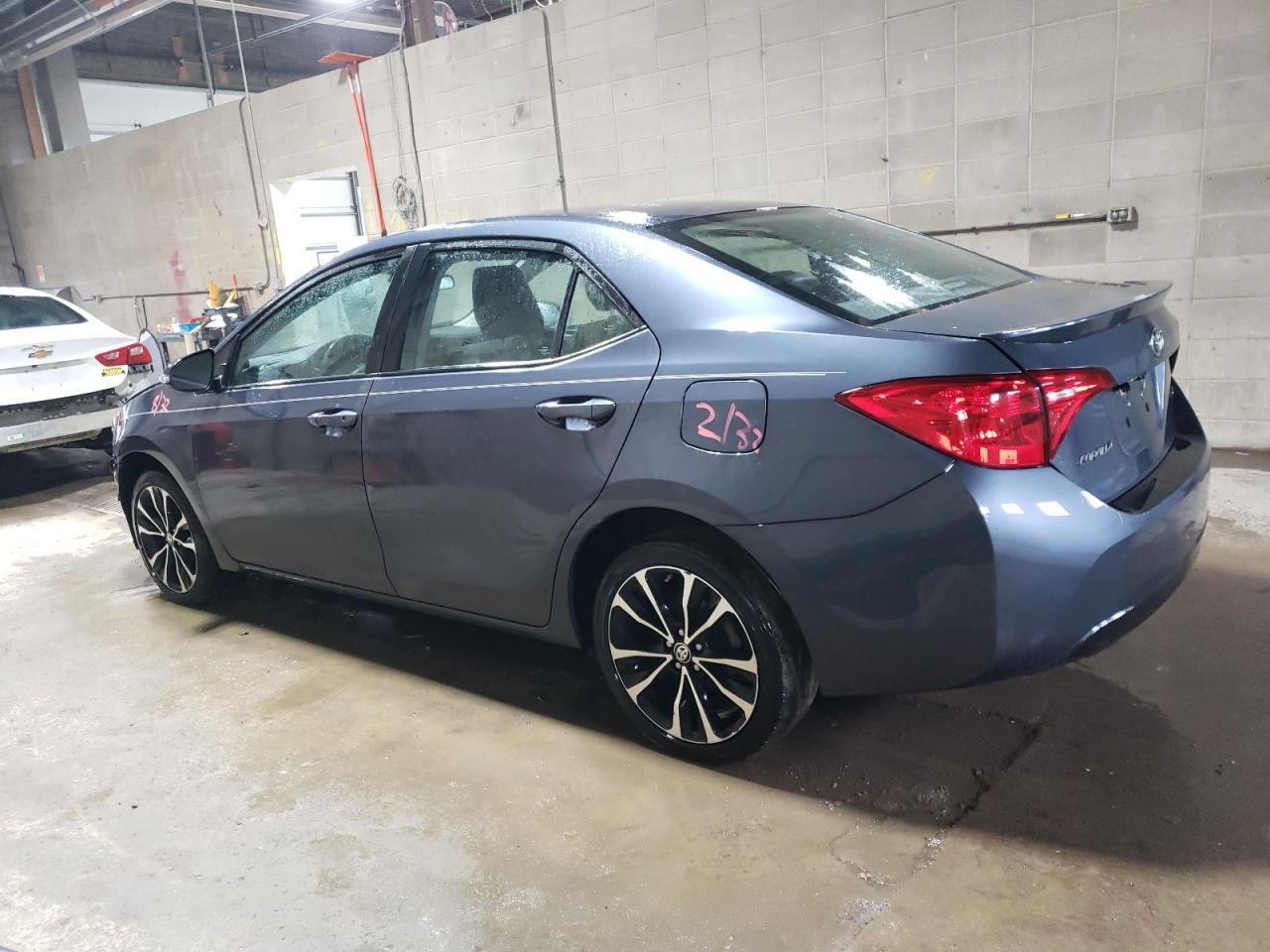 2019 TOYOTA COROLLA L - Фото 2