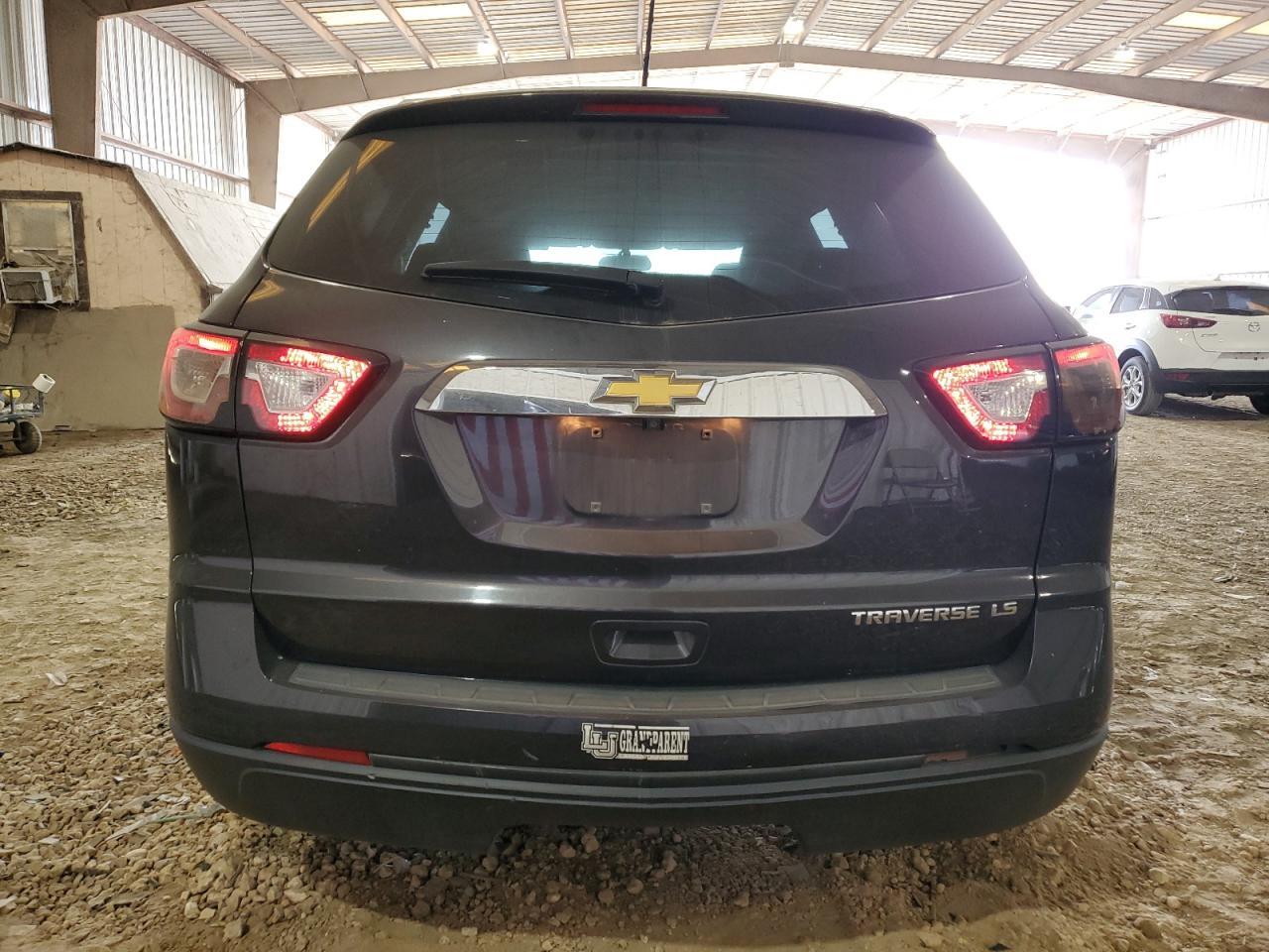 2015 CHEVROLET TRAVERSE L - Фото 6