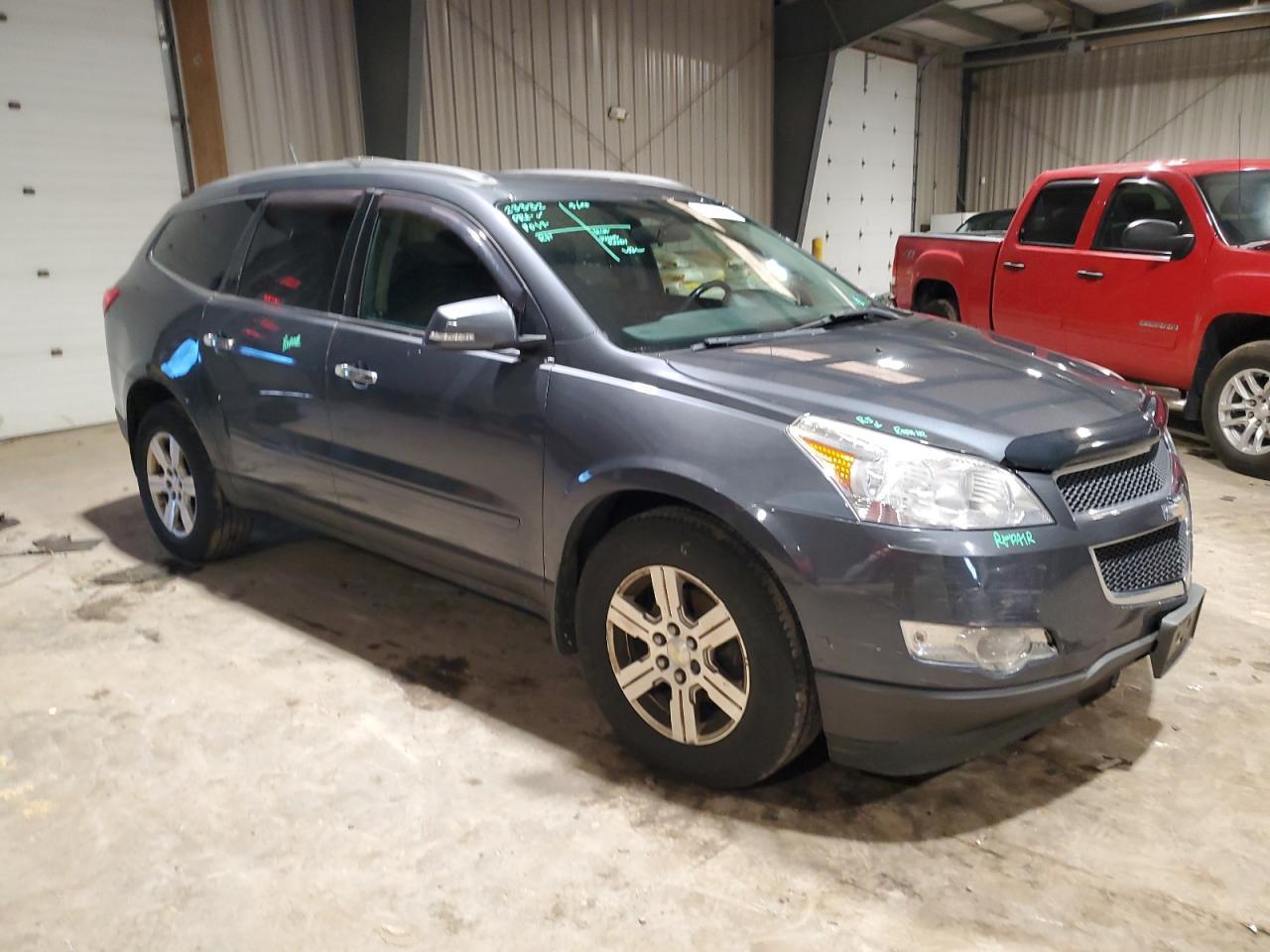 2011 CHEVROLET TRAVERSE L - Фото 4