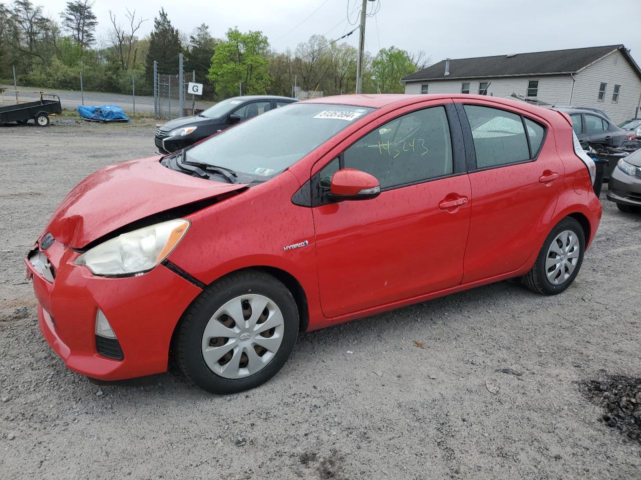 2013 TOYOTA PRIUS C car image